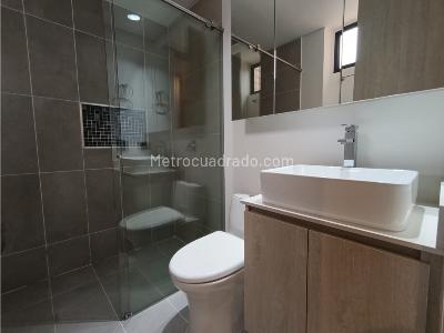 Apartamento de 2 alcobas en venta en Loma De Las Brujas, Envigado, 84 m² · foto 15 de 17