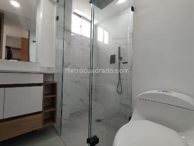 Apartamento de 1 alcoba en arriendo en Las Lomas, Medellín, 50 m² · foto 8 de 12