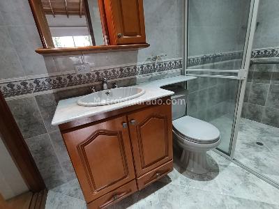 Apartamento de 2 alcobas en arriendo en Laureles Medellin, Medellín, 90 m² · foto 3 de 20