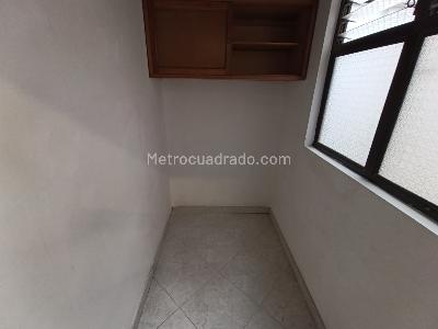 Apartamento de 2 alcobas en arriendo en Laureles Medellin, Medellín, 90 m² · foto 14 de 20