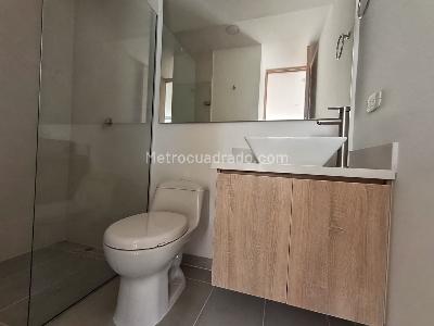 Apartamento de 2 alcobas en arriendo en Loma San Jose Sabaneta, Sabaneta, 90 m² · foto 6 de 18