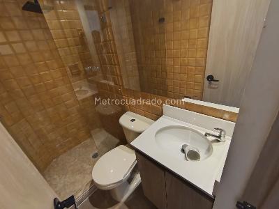 Apartamento de 2 alcobas en arriendo en Suramericana, Medellín, 55 m² · foto 8 de 9