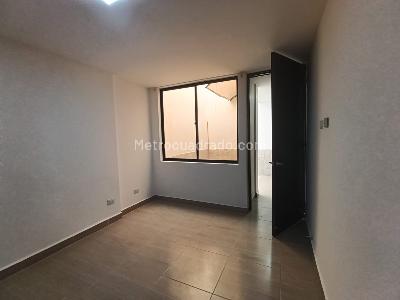 Apartamento de 3 alcobas en arriendo en Las Playas, Medellín, 90 m² · foto 13 de 20