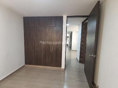 Apartamento de 3 alcobas en arriendo en Las Playas, Medellín, 90 m² · foto 8 de 20