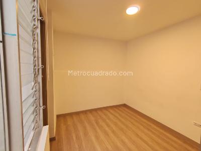 Apartamento de 2 alcobas en arriendo en Suramericana, Medellín, 50 m² · foto 4 de 9
