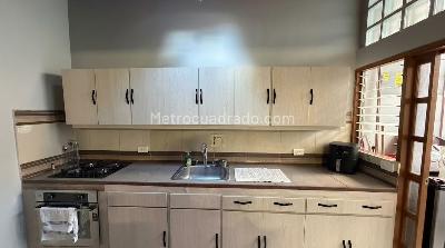 Apartamento de 3 alcobas en arriendo en Laureles Medellin, Medellín, 80 m² · foto 3 de 11
