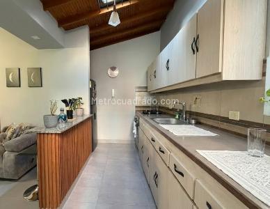 Apartamento de 3 alcobas en arriendo en Laureles Medellin, Medellín, 80 m² · foto 4 de 11
