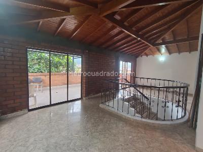 Apartamento de 3 alcobas en arriendo en Santa Monica, Medellín, 140 m² · foto 4 de 20