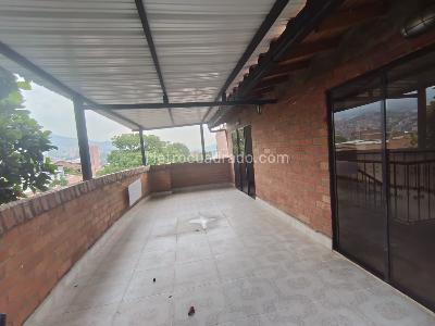 Apartamento de 3 alcobas en arriendo en Santa Monica, Medellín, 140 m² · foto 7 de 20