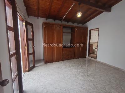 Apartamento de 3 alcobas en arriendo en Santa Monica, Medellín, 140 m² · foto 8 de 20
