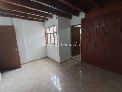 Apartamento de 3 alcobas en arriendo en Santa Monica, Medellín, 140 m² · foto 13 de 20