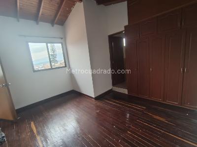 Apartamento de 3 alcobas en arriendo en Santa Monica, Medellín, 140 m² · foto 17 de 20
