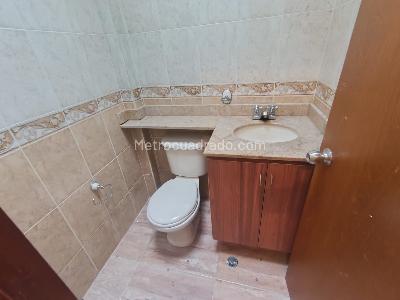 Apartamento de 3 alcobas en arriendo en Santa Monica, Medellín, 140 m² · foto 19 de 20