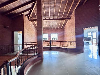 Casa de 4 alcobas en arriendo en Loma El Atravesado, Envigado, 300 m² · foto 12 de 20