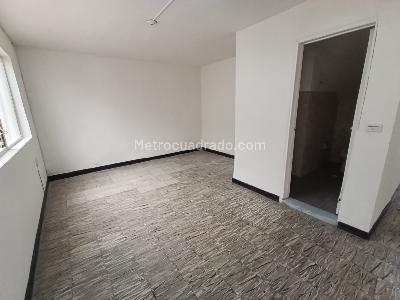 Casa de 4 alcobas en arriendo en Calasanz, Medellín, 245 m² · foto 19 de 20