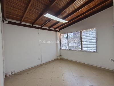Casa de 5 alcobas en arriendo en Suramericana, Medellín, 180 m² · foto 15 de 20