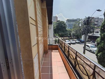 Casa de 5 alcobas en arriendo en Suramericana, Medellín, 180 m² · foto 3 de 20