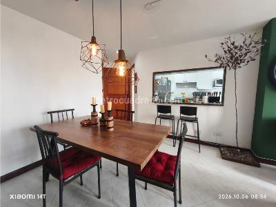 Apartamento de 3 alcobas en venta en Castropol, Medellín, 94 m² · foto 3 de 15