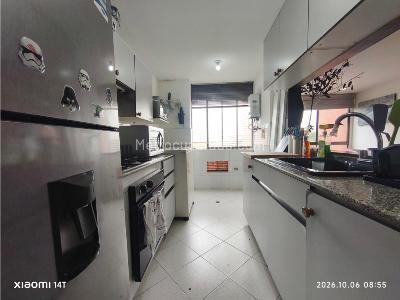 Apartamento de 3 alcobas en venta en Castropol, Medellín, 94 m² · foto 5 de 15
