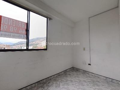 Apartamento de 3 alcobas en arriendo en Buenos Aires, Medellín, 50 m² · foto 8 de 15