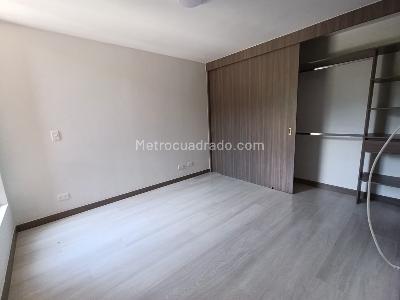 Apartamento de 3 alcobas en arriendo en El Chingui, Envigado, 79 m² · foto 11 de 14