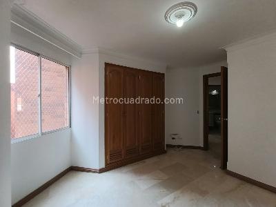Apartamento de 3 alcobas en arriendo en Laureles Medellin, Medellín, 140 m² · foto 9 de 20