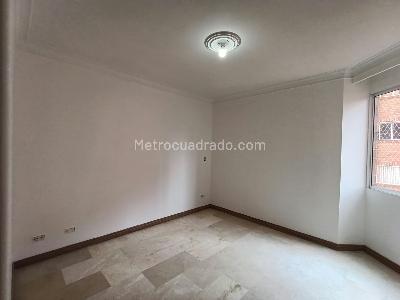 Apartamento de 3 alcobas en arriendo en Laureles Medellin, Medellín, 140 m² · foto 14 de 20