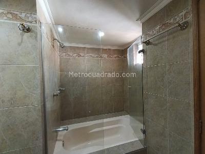 Apartamento de 3 alcobas en arriendo en Laureles Medellin, Medellín, 140 m² · foto 20 de 20