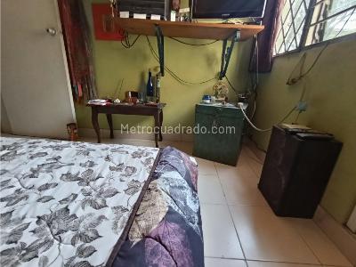 Apartamento de 2 alcobas en venta en Los Colores, Medellín, 86 m² · foto 10 de 20