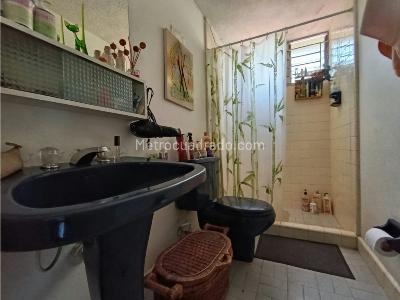 Apartamento de 2 alcobas en venta en Los Colores, Medellín, 86 m² · foto 11 de 20