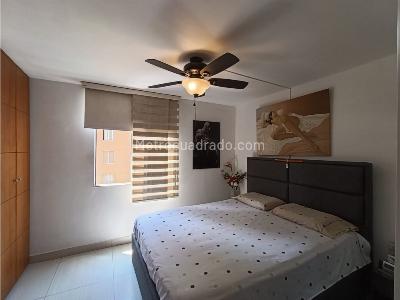 Apartamento de 3 alcobas en venta en Calasanz Parte Baja, Medellín, 70 m² · foto 12 de 20