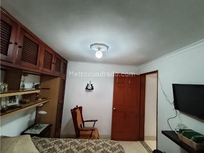 Apartamento de 3 alcobas en venta en Laureles, Medellín, 108 m² · foto 12 de 20