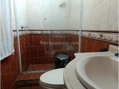 Apartamento de 3 alcobas en venta en Laureles, Medellín, 108 m² · foto 16 de 20