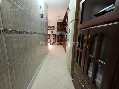 Apartamento de 3 alcobas en venta en Laureles, Medellín, 108 m² · foto 7 de 20