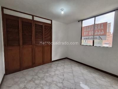 Apartamento de 3 alcobas en arriendo en La Frontera, Medellín, 85 m² · foto 11 de 12