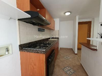 Apartamento de 3 alcobas en arriendo en El Tesoro, Medellín, 75 m² · foto 7 de 20