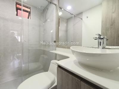Apartamento de 1 alcoba en arriendo en Santa Maria De Los Angeles, Medellín, 50 m² · foto 10 de 17