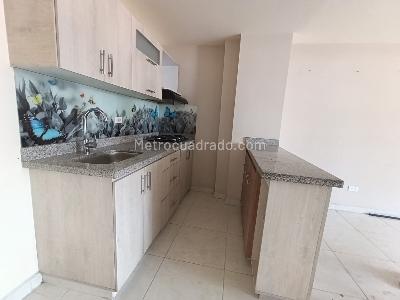 Apartamento de 3 alcobas en arriendo en Rosales, Medellín, 90 m² · foto 6 de 20