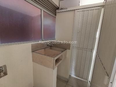 Apartamento de 3 alcobas en arriendo en Rosales, Medellín, 90 m² · foto 7 de 20