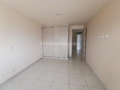 Apartamento de 3 alcobas en arriendo en Rosales, Medellín, 90 m² · foto 14 de 20