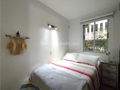 Apartamento de 2 alcobas en venta en Cuidad Del Rio, Medellín, 67 m² · foto 8 de 14