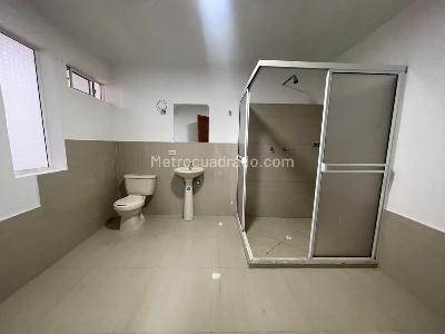 Casa de 3 alcobas en arriendo en San Bernardo, Medellín, 80 m² · foto 9 de 12