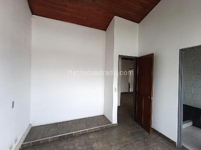 Apartamento de 3 alcobas en arriendo en Restrepo, Bogotá, 90 m² · foto 15 de 19