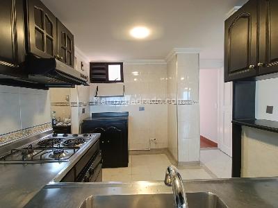 Apartamento de 2 alcobas en arriendo en Conquistadores, Medellín, 80 m² · foto 5 de 15