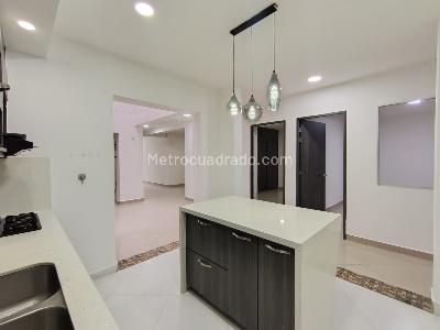 Casa de 4 alcobas en arriendo en La Floresta, Medellín, 175 m² · foto 10 de 20