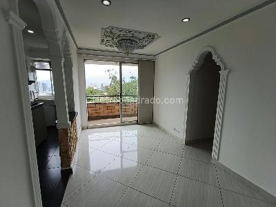 Apartamento de 3 alcobas en arriendo en La Navarra, Bello, 61 m² · foto 2 de 12