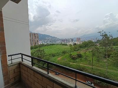 Apartamento de 3 alcobas en arriendo en La Navarra, Bello, 61 m² · foto 4 de 12