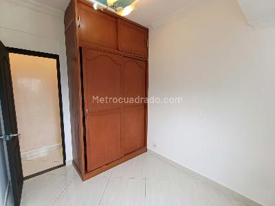 Apartamento de 3 alcobas en arriendo en La Navarra, Bello, 61 m² · foto 8 de 12