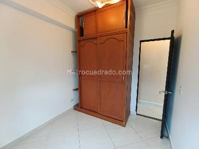 Apartamento de 3 alcobas en arriendo en La Navarra, Bello, 61 m² · foto 9 de 12