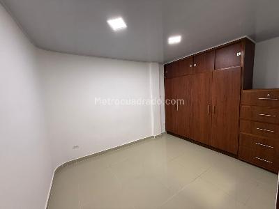 Casa de 3 alcobas en arriendo en La Floresta, Medellín, 115 m² · foto 11 de 17